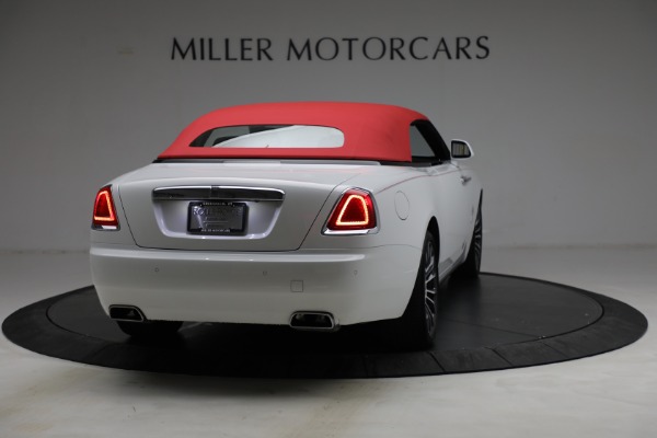 Used 2018 Rolls-Royce Dawn for sale $379,900 at Alfa Romeo of Westport in Westport CT 06880 25