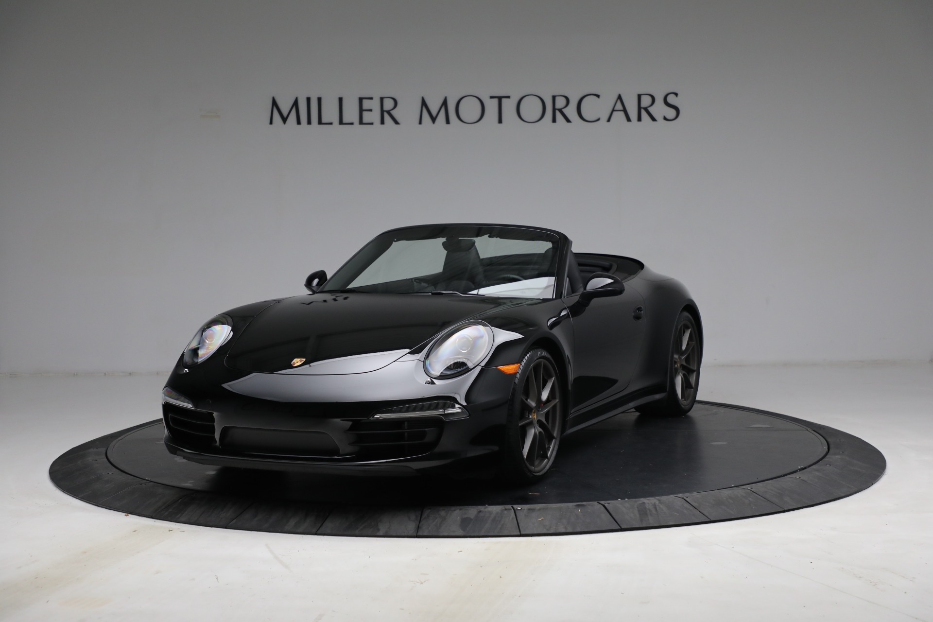 Used 2014 Porsche 911 Carrera 4S for sale $119,900 at Alfa Romeo of Westport in Westport CT 06880 1