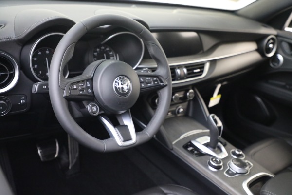 New 2022 Alfa Romeo Stelvio Ti for sale $56,255 at Alfa Romeo of Westport in Westport CT 06880 12