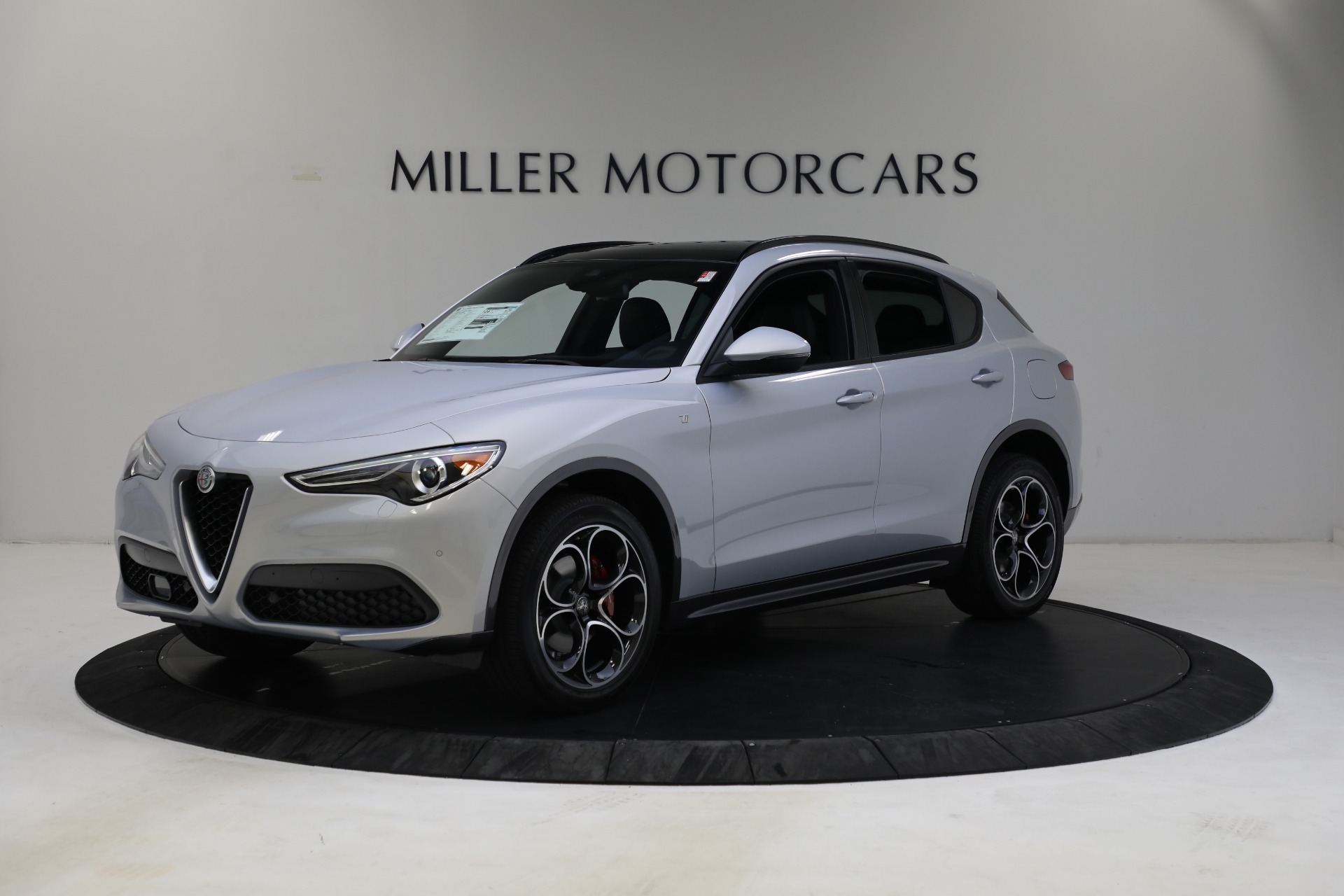 New 2022 Alfa Romeo Stelvio Ti for sale $56,255 at Alfa Romeo of Westport in Westport CT 06880 1