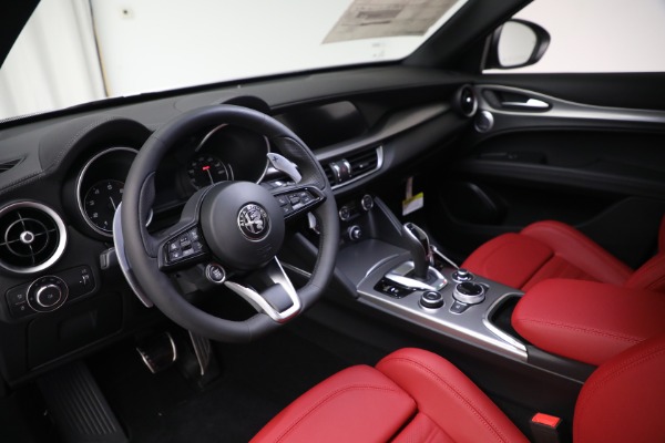 New 2022 Alfa Romeo Stelvio Veloce for sale Sold at Alfa Romeo of Westport in Westport CT 06880 13