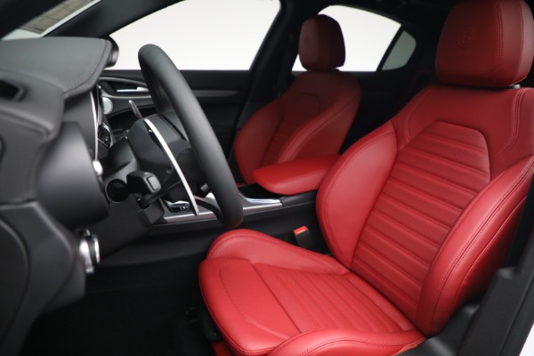 New 2022 Alfa Romeo Stelvio Veloce for sale Sold at Alfa Romeo of Westport in Westport CT 06880 15