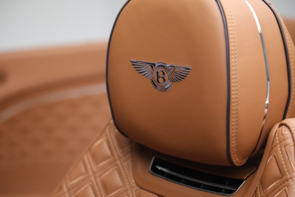 Used 2022 Bentley Continental GT V8 for sale $259,900 at Alfa Romeo of Westport in Westport CT 06880 25