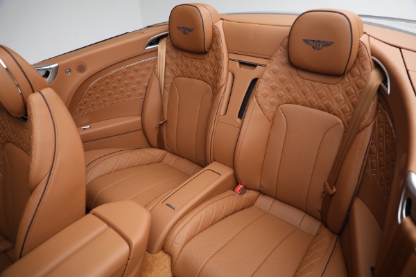 Used 2022 Bentley Continental GT V8 for sale $259,900 at Alfa Romeo of Westport in Westport CT 06880 26