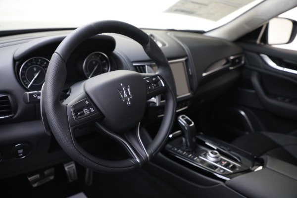 New 2022 Maserati Levante Modena for sale $88,900 at Alfa Romeo of Westport in Westport CT 06880 12
