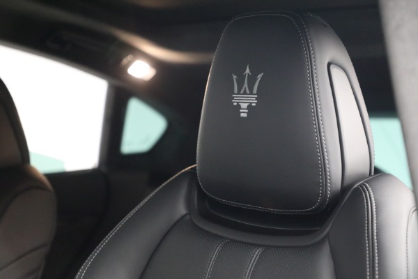 New 2022 Maserati Levante GT for sale $89,126 at Alfa Romeo of Westport in Westport CT 06880 16