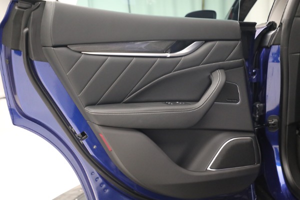 New 2022 Maserati Levante GT for sale $89,126 at Alfa Romeo of Westport in Westport CT 06880 26