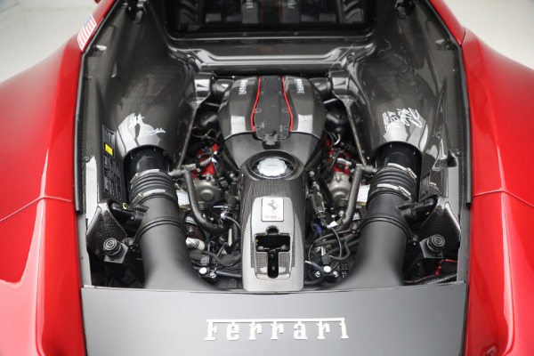 Used 2019 Ferrari 488 Pista for sale $799,991 at Alfa Romeo of Westport in Westport CT 06880 28