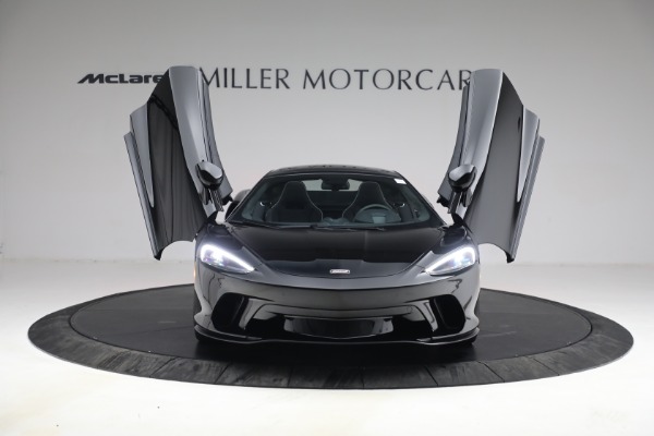 New 2022 McLaren GT for sale Sold at Alfa Romeo of Westport in Westport CT 06880 13