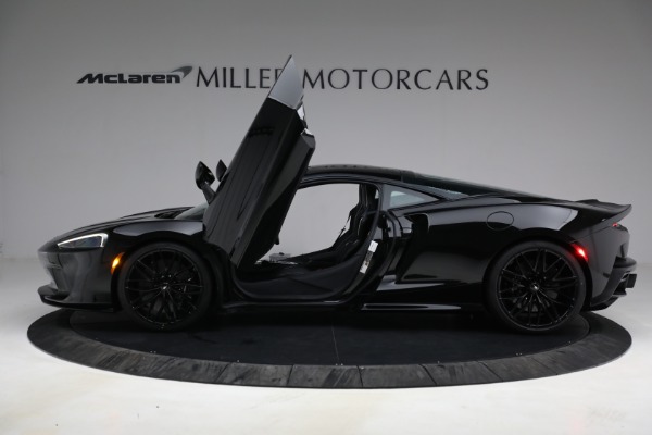 New 2022 McLaren GT for sale Sold at Alfa Romeo of Westport in Westport CT 06880 15
