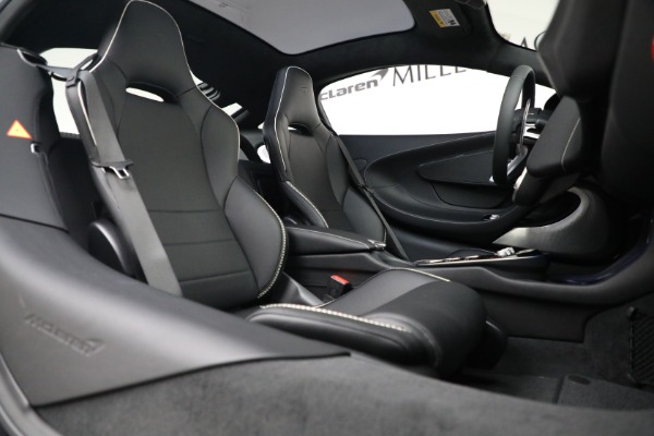 New 2022 McLaren GT for sale Sold at Alfa Romeo of Westport in Westport CT 06880 23