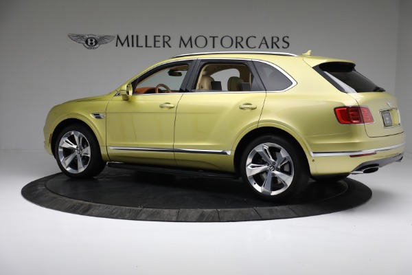 Used 2018 Bentley Bentayga W12 Signature for sale Sold at Alfa Romeo of Westport in Westport CT 06880 3