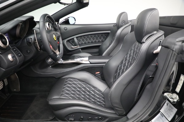 Used 2010 Ferrari California for sale $118,900 at Alfa Romeo of Westport in Westport CT 06880 20