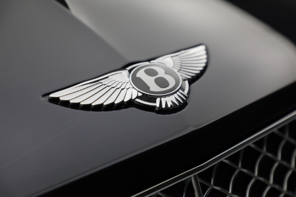 New 2022 Bentley Bentayga V8 for sale Call for price at Alfa Romeo of Westport in Westport CT 06880 15