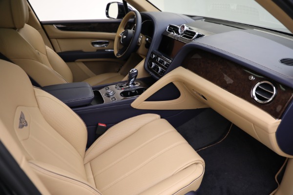 New 2022 Bentley Bentayga V8 for sale Call for price at Alfa Romeo of Westport in Westport CT 06880 25