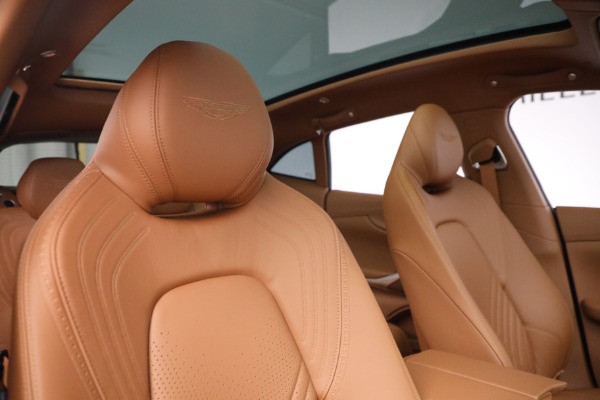 New 2021 Aston Martin DBX for sale $228,186 at Alfa Romeo of Westport in Westport CT 06880 22