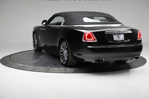 Used 2018 Rolls-Royce Dawn for sale Sold at Alfa Romeo of Westport in Westport CT 06880 28