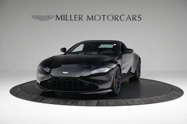 Used 2021 Aston Martin Vantage Roadster for sale Sold at Alfa Romeo of Westport in Westport CT 06880 13