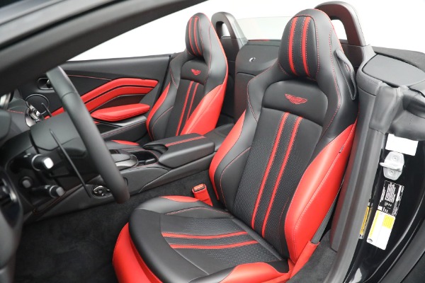 Used 2021 Aston Martin Vantage Roadster for sale Sold at Alfa Romeo of Westport in Westport CT 06880 21