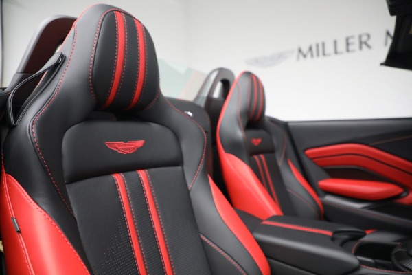 Used 2021 Aston Martin Vantage Roadster for sale Sold at Alfa Romeo of Westport in Westport CT 06880 24