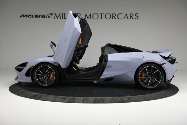 New 2022 McLaren 720S Spider for sale $425,080 at Alfa Romeo of Westport in Westport CT 06880 15