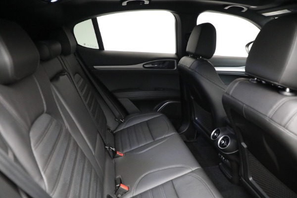 New 2022 Alfa Romeo Stelvio Veloce for sale $59,990 at Alfa Romeo of Westport in Westport CT 06880 25