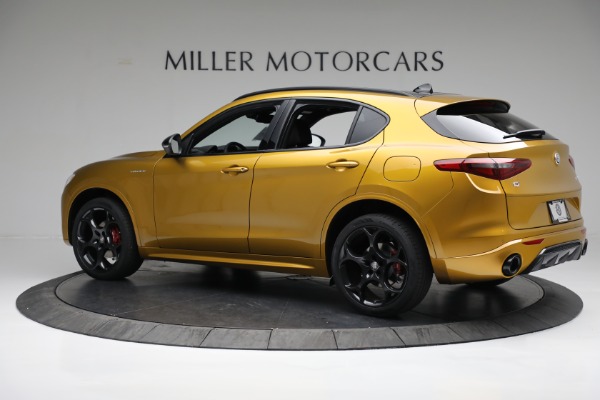 New 2022 Alfa Romeo Stelvio Veloce for sale $59,990 at Alfa Romeo of Westport in Westport CT 06880 4