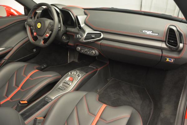 Used 2015 Ferrari 458 Spider for sale Sold at Alfa Romeo of Westport in Westport CT 06880 28