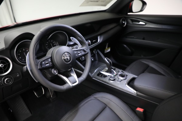 New 2022 Alfa Romeo Stelvio Sprint for sale $50,325 at Alfa Romeo of Westport in Westport CT 06880 13