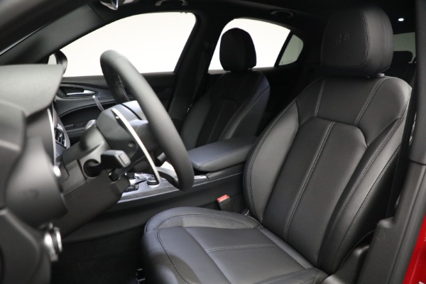 New 2022 Alfa Romeo Stelvio Sprint for sale $50,325 at Alfa Romeo of Westport in Westport CT 06880 15