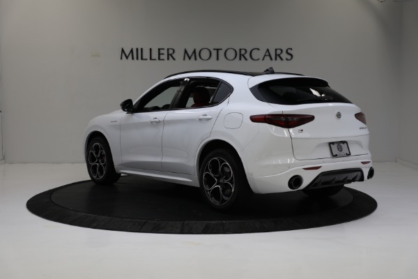 New 2022 Alfa Romeo Stelvio Veloce for sale $57,390 at Alfa Romeo of Westport in Westport CT 06880 5
