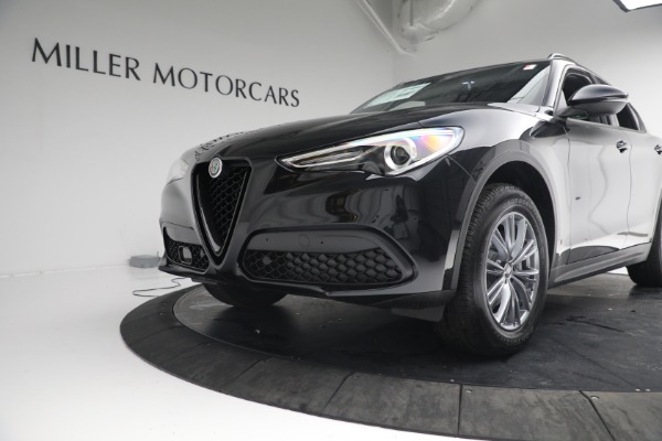 New 2022 Alfa Romeo Stelvio Sprint for sale $51,105 at Alfa Romeo of Westport in Westport CT 06880 10
