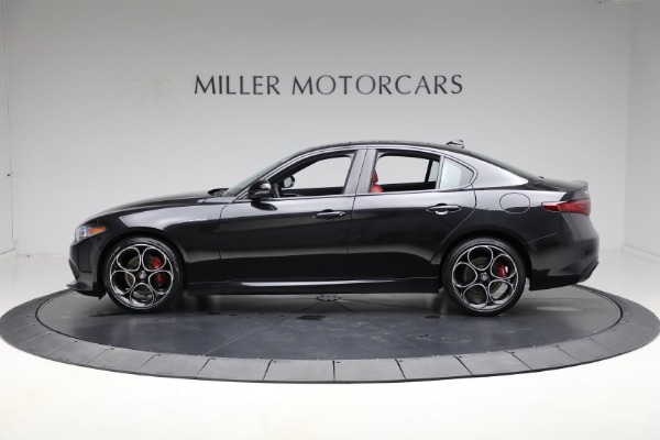 New 2022 Alfa Romeo Giulia Veloce for sale Sold at Alfa Romeo of Westport in Westport CT 06880 2