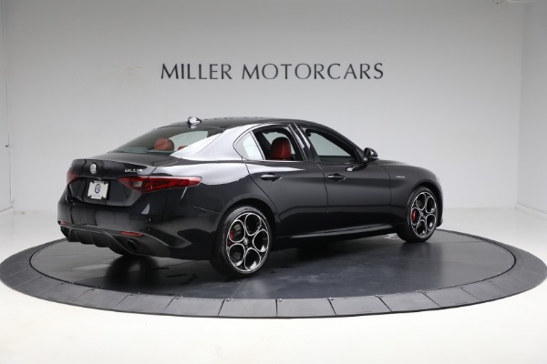 Used 2022 Alfa Romeo Giulia Veloce for sale Sold at Alfa Romeo of Westport in Westport CT 06880 5