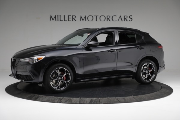 New 2022 Alfa Romeo Stelvio Veloce for sale $56,405 at Alfa Romeo of Westport in Westport CT 06880 2
