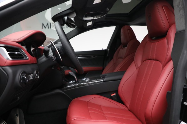 New 2022 Maserati Ghibli Modena Q4 for sale $103,255 at Alfa Romeo of Westport in Westport CT 06880 14