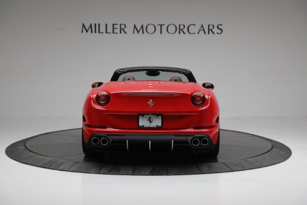 Used 2016 Ferrari California T for sale $179,900 at Alfa Romeo of Westport in Westport CT 06880 6