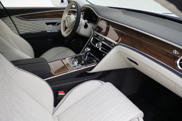 Used 2021 Bentley Flying Spur W12 First Edition for sale $329,900 at Alfa Romeo of Westport in Westport CT 06880 25