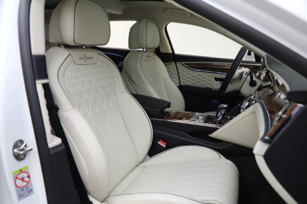Used 2021 Bentley Flying Spur W12 First Edition for sale $329,900 at Alfa Romeo of Westport in Westport CT 06880 27