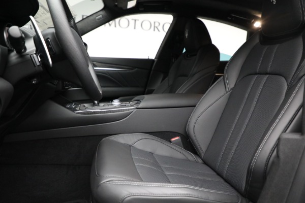 New 2022 Maserati Levante GT for sale $100,365 at Alfa Romeo of Westport in Westport CT 06880 14