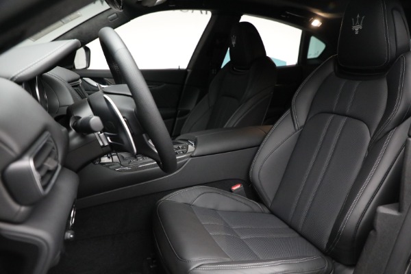New 2022 Maserati Levante GT for sale $100,365 at Alfa Romeo of Westport in Westport CT 06880 15