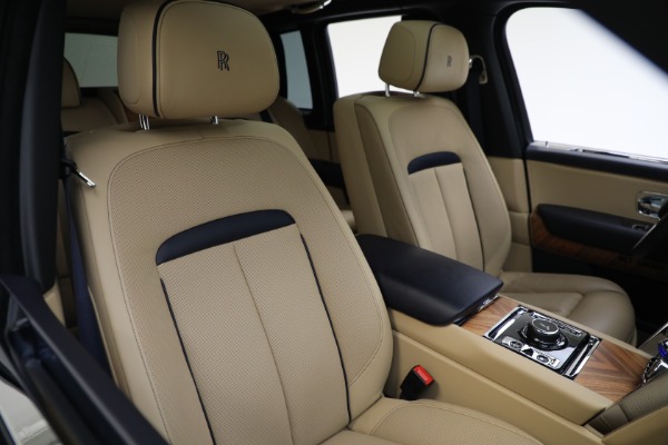 Used 2019 Rolls-Royce Cullinan for sale $429,900 at Alfa Romeo of Westport in Westport CT 06880 17