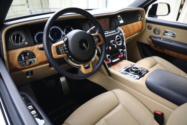 Used 2019 Rolls-Royce Cullinan for sale $429,900 at Alfa Romeo of Westport in Westport CT 06880 18