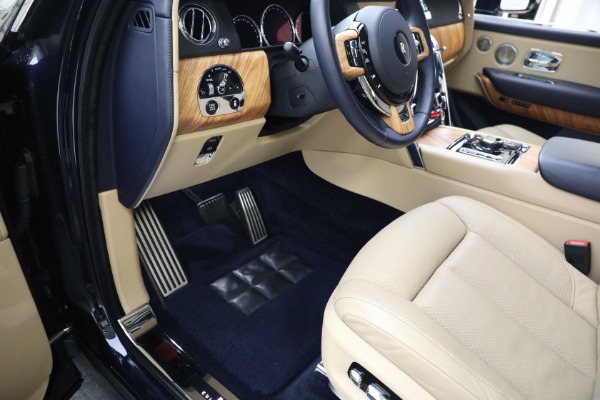 Used 2019 Rolls-Royce Cullinan for sale $429,900 at Alfa Romeo of Westport in Westport CT 06880 27