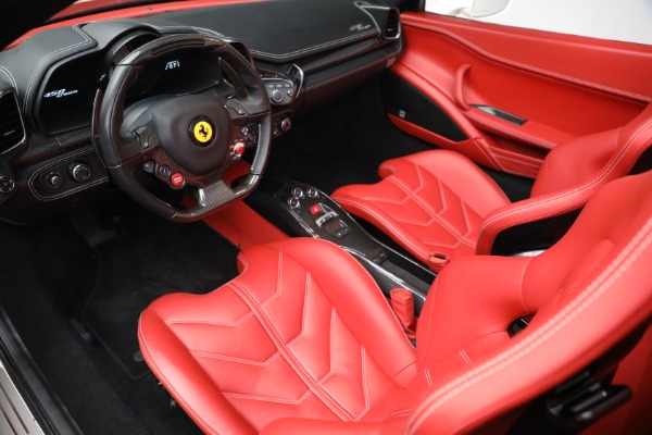Used 2012 Ferrari 458 Spider for sale Sold at Alfa Romeo of Westport in Westport CT 06880 19