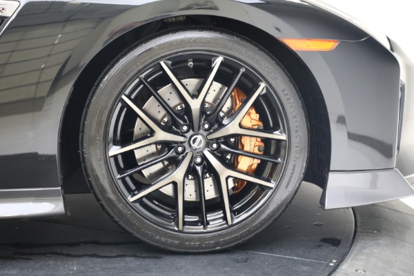 Used 2017 Nissan GT-R Premium for sale Sold at Alfa Romeo of Westport in Westport CT 06880 11