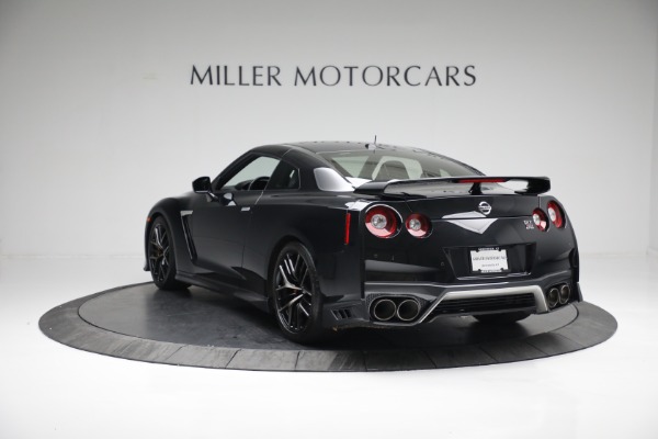 Used 2017 Nissan GT-R Premium for sale Sold at Alfa Romeo of Westport in Westport CT 06880 5