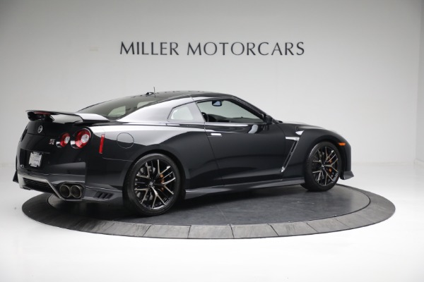 Used 2017 Nissan GT-R Premium for sale Sold at Alfa Romeo of Westport in Westport CT 06880 7