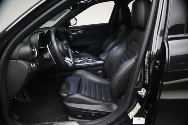 Used 2022 Alfa Romeo Giulia Veloce for sale $27,900 at Alfa Romeo of Westport in Westport CT 06880 13
