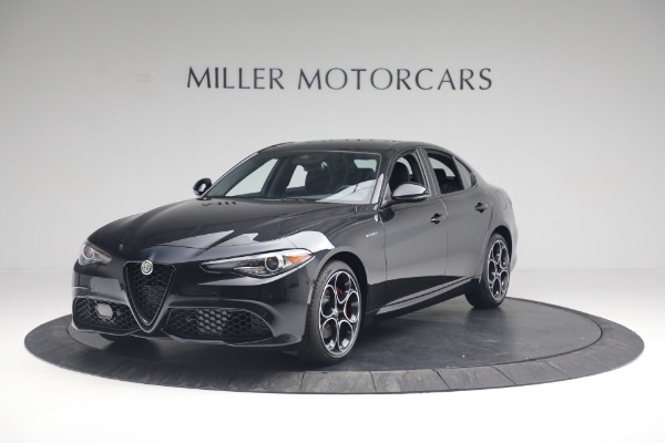 New 2022 Alfa Romeo Giulia Veloce for sale $56,215 at Alfa Romeo of Westport in Westport CT 06880 1